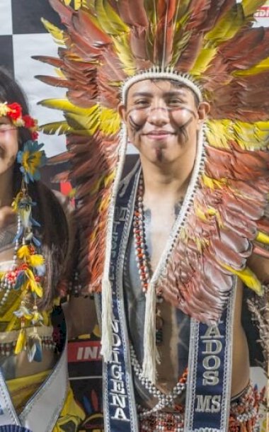 Concurso elege miss e mister indígena em Dourados
