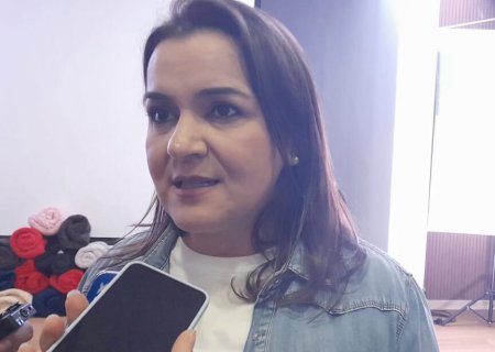 Adriane Lopes não confirma apoio de Bolsonaro à sua pré-candidatura, mas diz ser um é um anseio