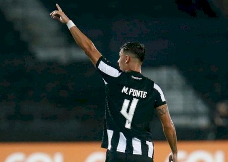 Botafogo supera Atlético-GO em jogo isolado do Brasileirão