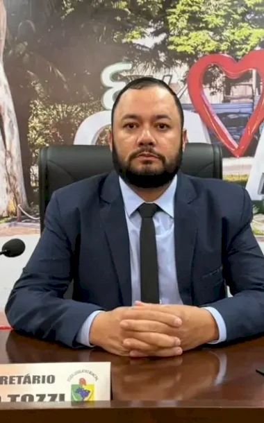 Vereador Nado Tozzi intermedeia diálogo e contribui para avanço na pauta do transporte universitário