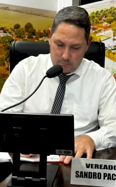 Sandro Pacheco solicita informações sobre readaptações e contratações na Rede Municipal de Ensino