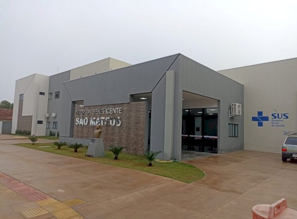 Jovem é detido após ameaçar funcionários e depredar recepção de hospital em Caarapó