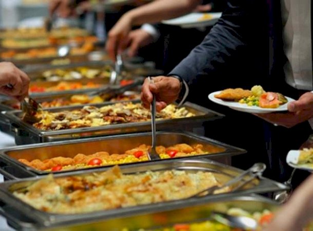Canetas emagrecedoras mudam hábitos à mesa e entram na pauta do setor de alimentação