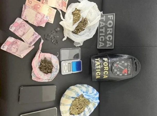 Suspeito de roubo é preso pela Força Tática com drogas e celular em Caarapó