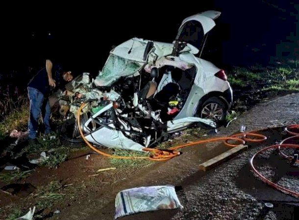 Acidente na BR-267 matou piloto de avi&atilde;o agr&iacute;cola e adolescente de 13 anos