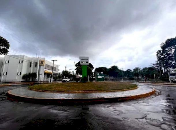 Caarapó está sob alerta laranja para tempestades, granizo e ventos de até 100 km/h
