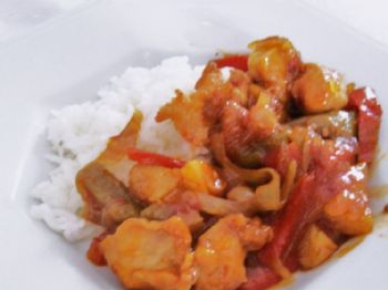 Receita de Frango agridoce é ótima opção para o final de semana