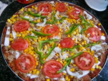 Faça pizza com massa integral e tenha uma opção mais saudavel