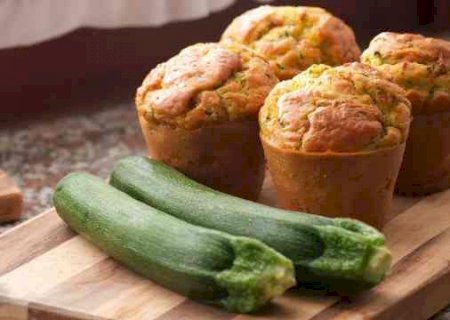 Aprenda fazer mini muffins de abobrinha