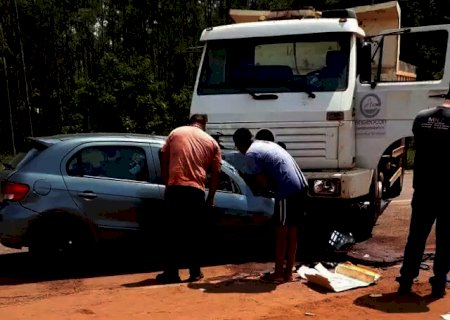 Motorista que fugiu após acidente com mortes é preso a 1,5 km do local