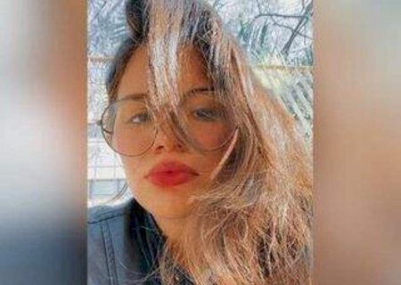 Jovem de 25 anos morre depois de colisão entre moto e carro