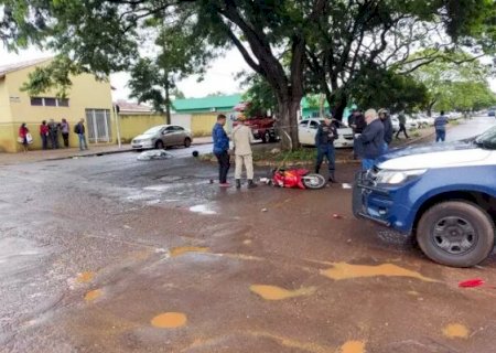 Condutora de SUV invade preferencial e mata agente de saúde