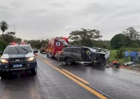 Homem morre após colisão frontal entre veículos na BR-060