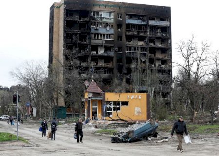 Rússia diz que planeja tomar controle total de Donbas e do sul da Ucrânia