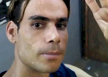 Homem foi morto por policiais na frente do pai e tinha 35 anos