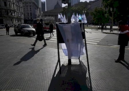 Argentina vive nova crise, e lojas não sabem nem quanto cobrar