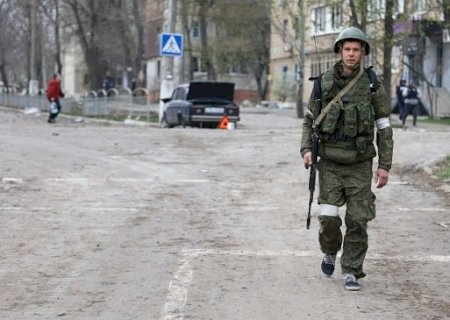 Rússia abandona ilha da Cobra, símbolo da resistência da Ucrânia