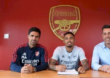 Arsenal anuncia contratação de Gabriel Jesus>
