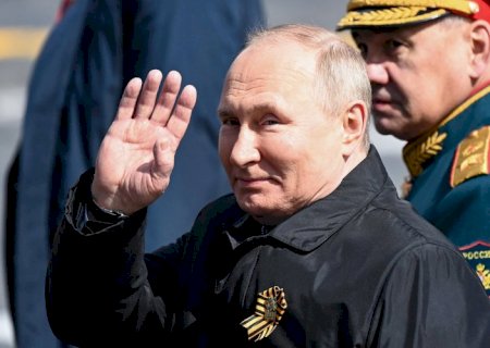 Moscou e São Petersburgo se juntam e pedem renúncia de Putin