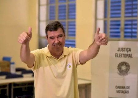 Riedel diz que vai em busca do apoio de todos os derrotados