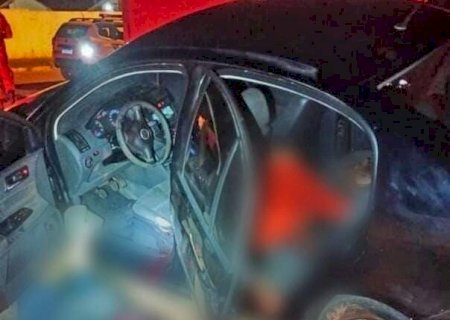 Cobrança de dívida terminou com adolescente e traficante mortos em carro