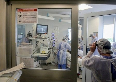 Braço da OMS nas Américas alerta para 'ameaça tripla de doenças respiratórias' no continente