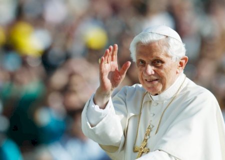 Papa emérito Bento XVI morre aos 95 anos