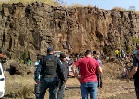 Filhos confessam assassinato de pai de menina indígena achado em pedreira, diz polícia