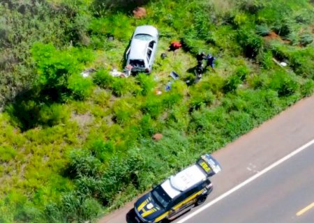 Gêmeos de 1 mês ficam em estado grave após traficante capotar veículo