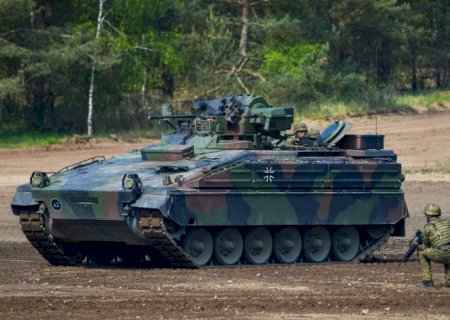 Rússia afirma que entregas de blindados ocidentais ‘prolongarão sofrimento’ da Ucrânia