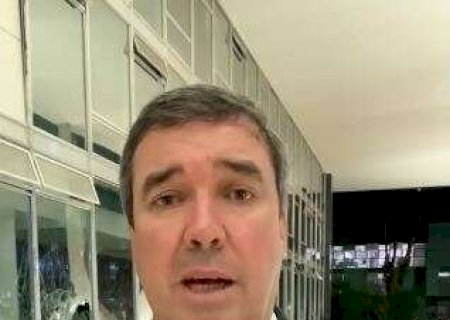Em Bras&iacute;lia, Riedel diz que debate deve respeitar legalidade