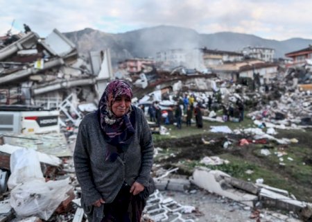 Mortos pelo terremoto na Turquia e na Síria ultrapassam 19.300