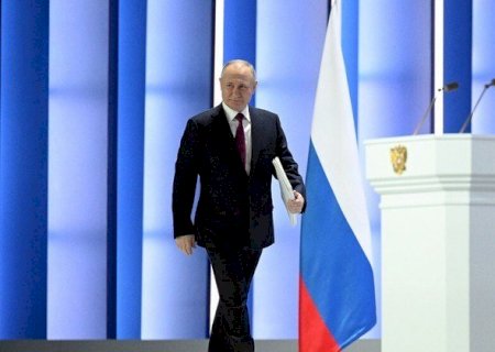 Putin suspende participação da Rússia no tratado de desarmamento nuclear