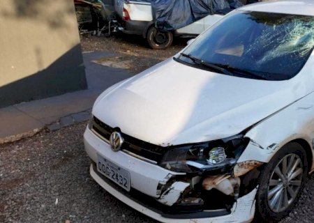 Jovem que atropelou ciclista e fugiu sem prestar socorro é identificado