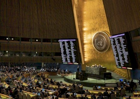 Com chancela do Brasil, Assembleia Geral da ONU pede retirada das tropas russas da Ucrânia