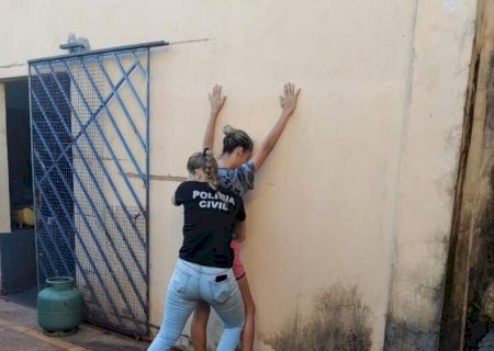 Ex-vereadores e PMs agiam em rede de prostituição