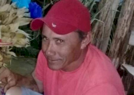 Tratorista morre após ser agredido a pauladas em bar por colega de trabalho