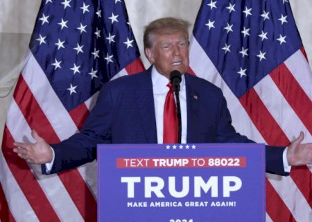 Trump critica família Biden, FBI, redes sociais e afirma que Justiça dos EUA protege atual presidente