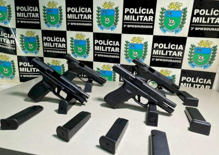 Preso com 4 pistolas, advogado tem de pagar R$ 20 mil para ficar livre