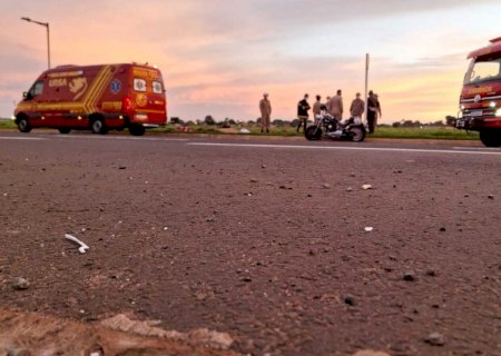 Homem que morreu atropelado por carro é identificado pelo pai