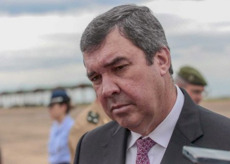 Em Brasília, governador busca recurso para 10 mil casas populares e rodovias
