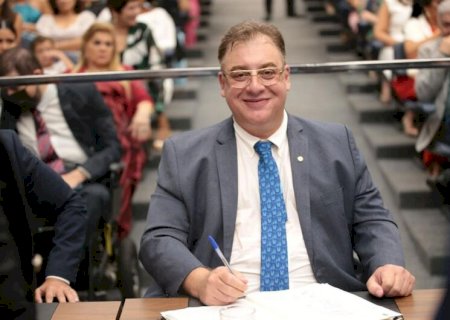 Lei de Neno que prevê atendimento especializado em concursos no MS é aprovada