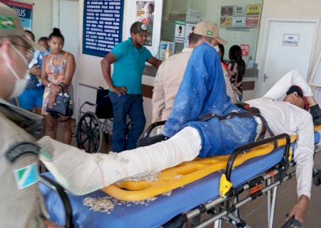 Jovem tem perna sugada por moedor de grãos em acidente de trabalho