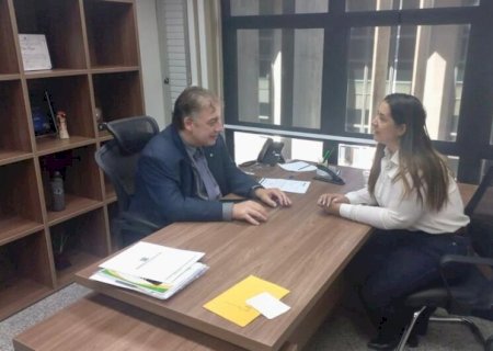 Neno Razuk solicita reforma e cobertura de escola em Bodoquena