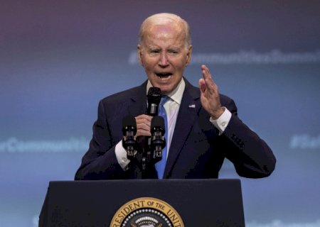 Joe Biden confunde eleitores ao citar ‘Deus Salve a Rainha’ em discurso