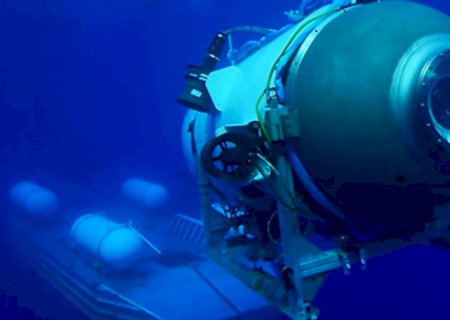 Submersível que naufragou teria implodido logo após a descida, aponta Marinha dos EUA