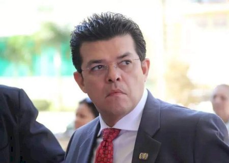 Juiz penhora imóveis por multa de R$ 201 mil de ex-prefeito por improbidade
