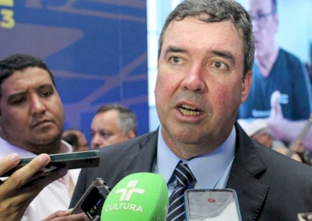 Riedel assina acordo de colaboração entre MS e governo regional chileno