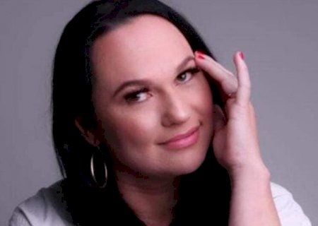 Mulher é morta pelo ex com tiro na cabeça enquanto trabalhava