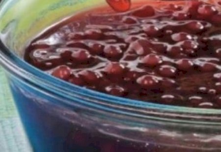 Receita de sagu cremoso e fácil para servir de sobremesa